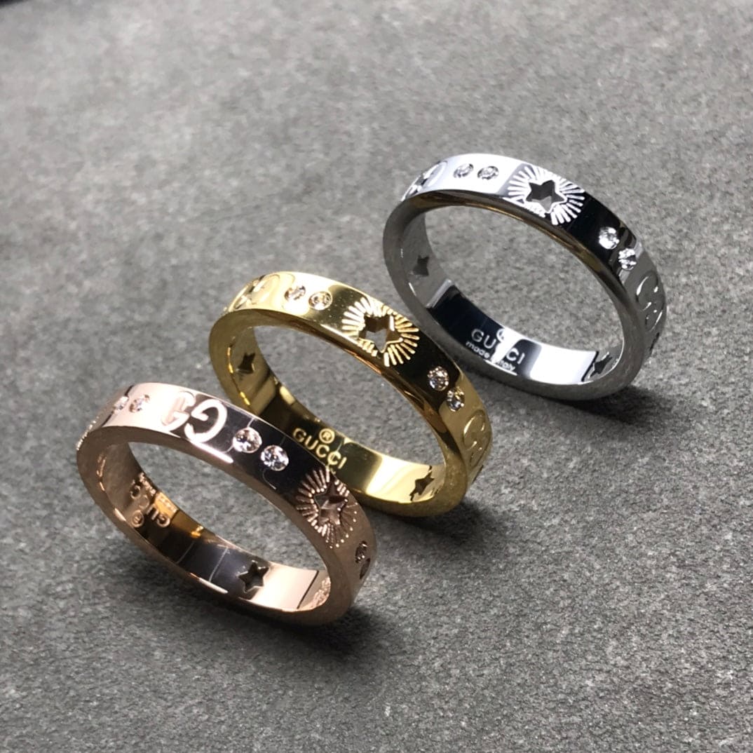 Gucci Double Icon Diamonds 18K Gold Ring