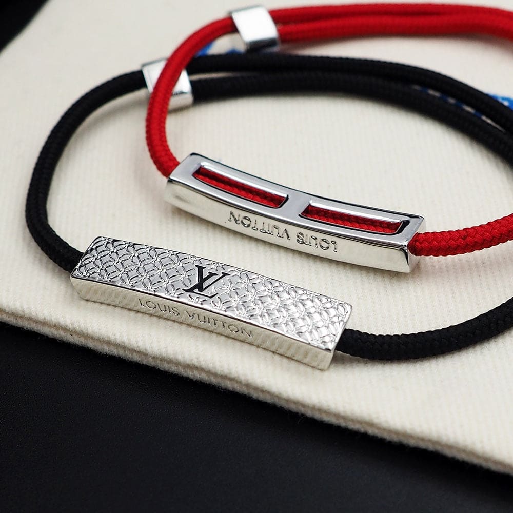 Louis Vuitton Champs Elys ̈¦es Red 18K Gold Bracelet