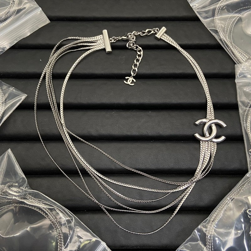 Chanel Gold 18K Gold Necklace