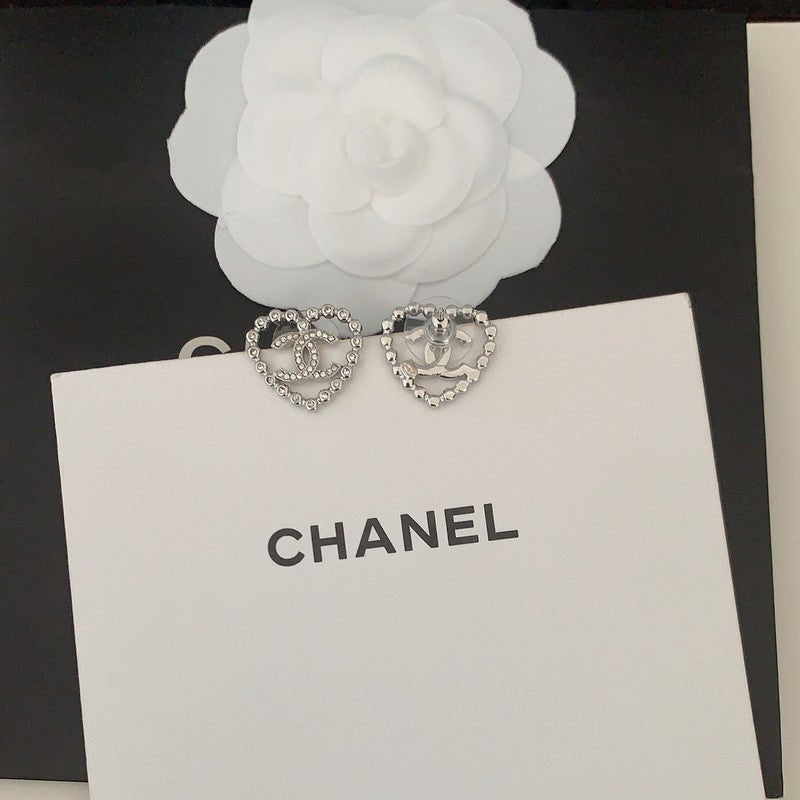 Chanel Black Heart Diamond 18K Gold Earrings