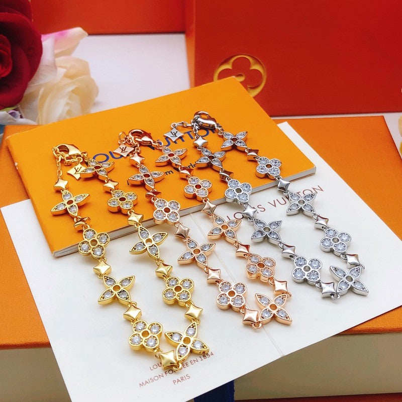 Louis Vuitton Idylle Blossom Monogram 18K Gold Bracelet