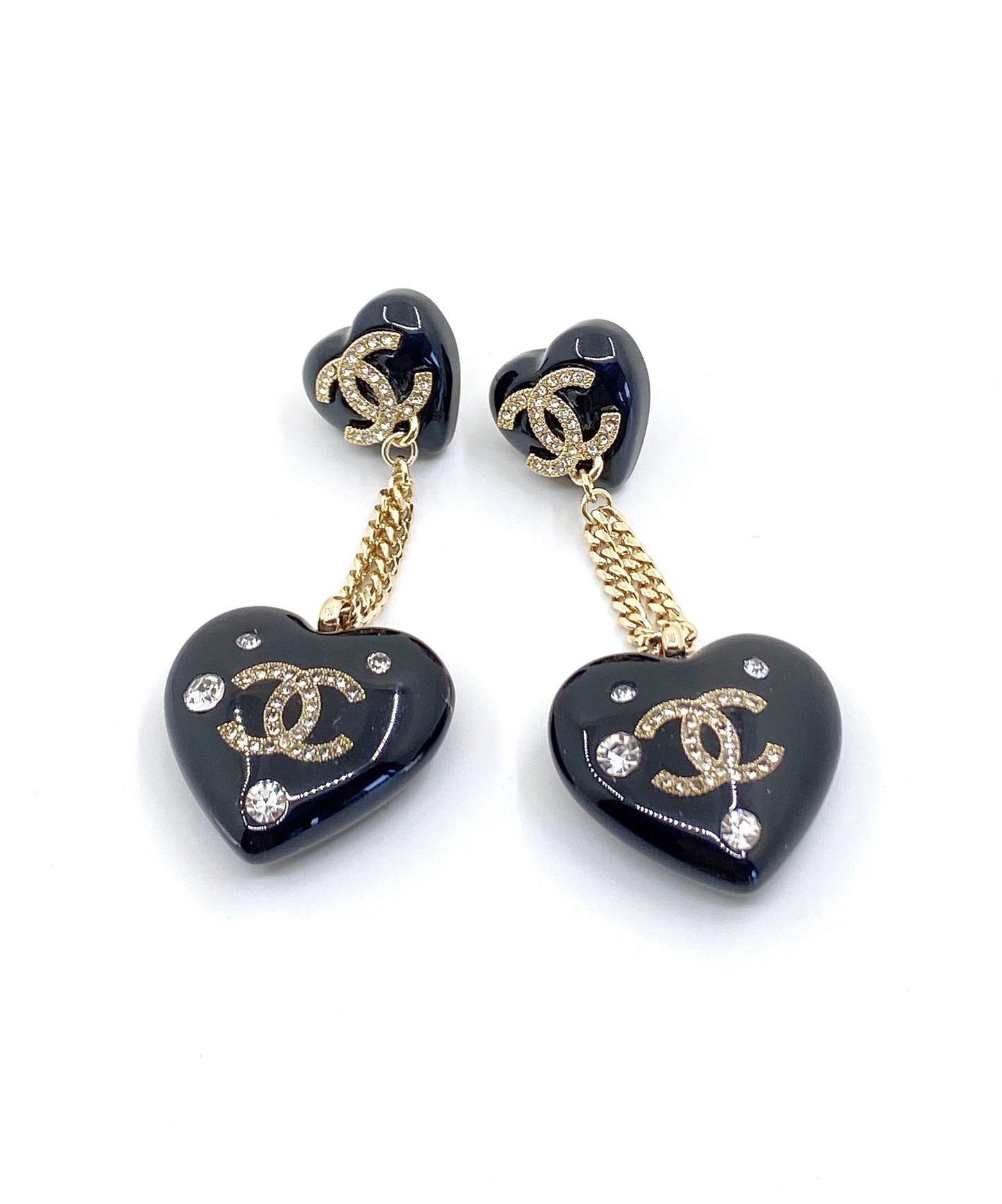 Chanel Heart Pendant 18K Gold Earrings