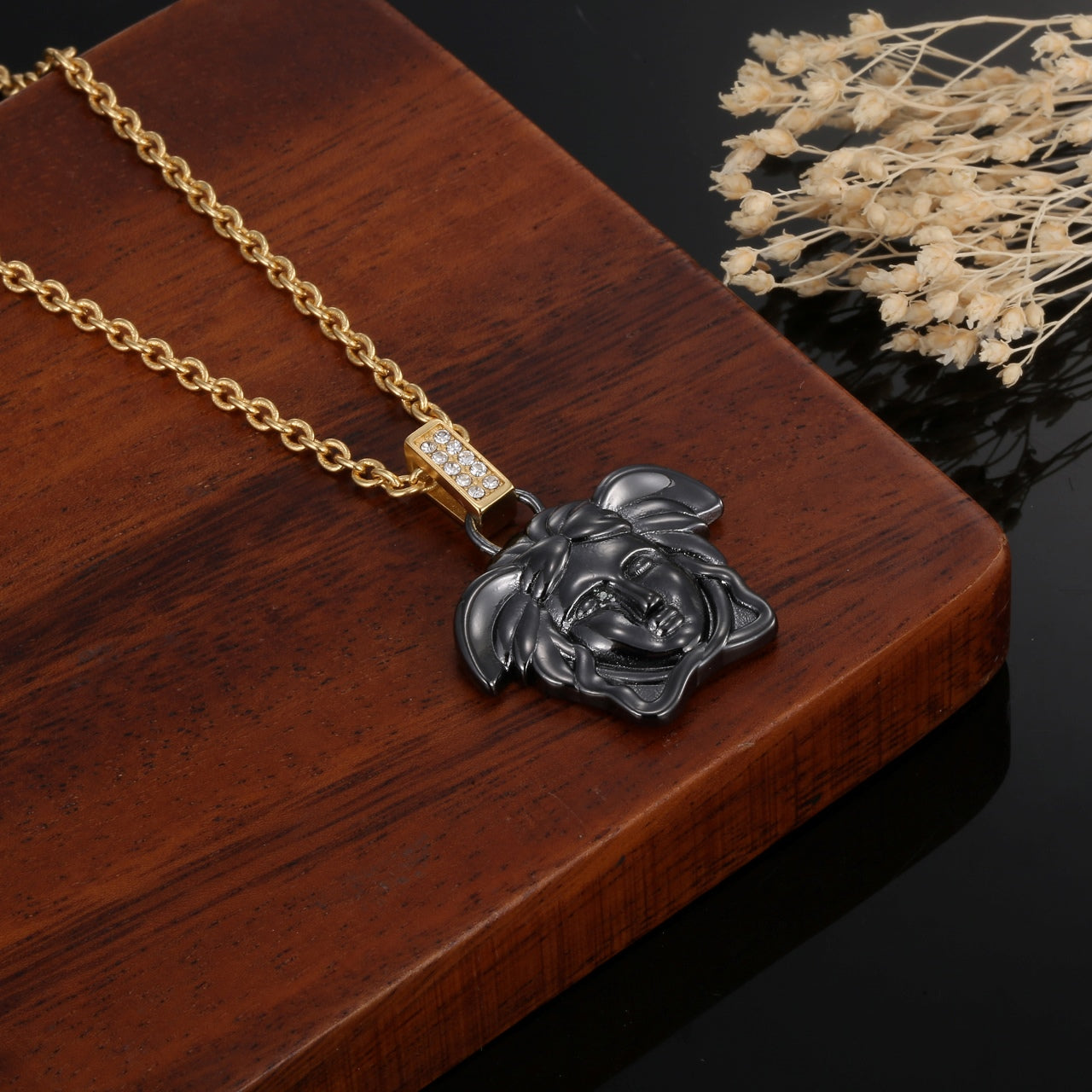Ver Classic 18K Gold Necklace