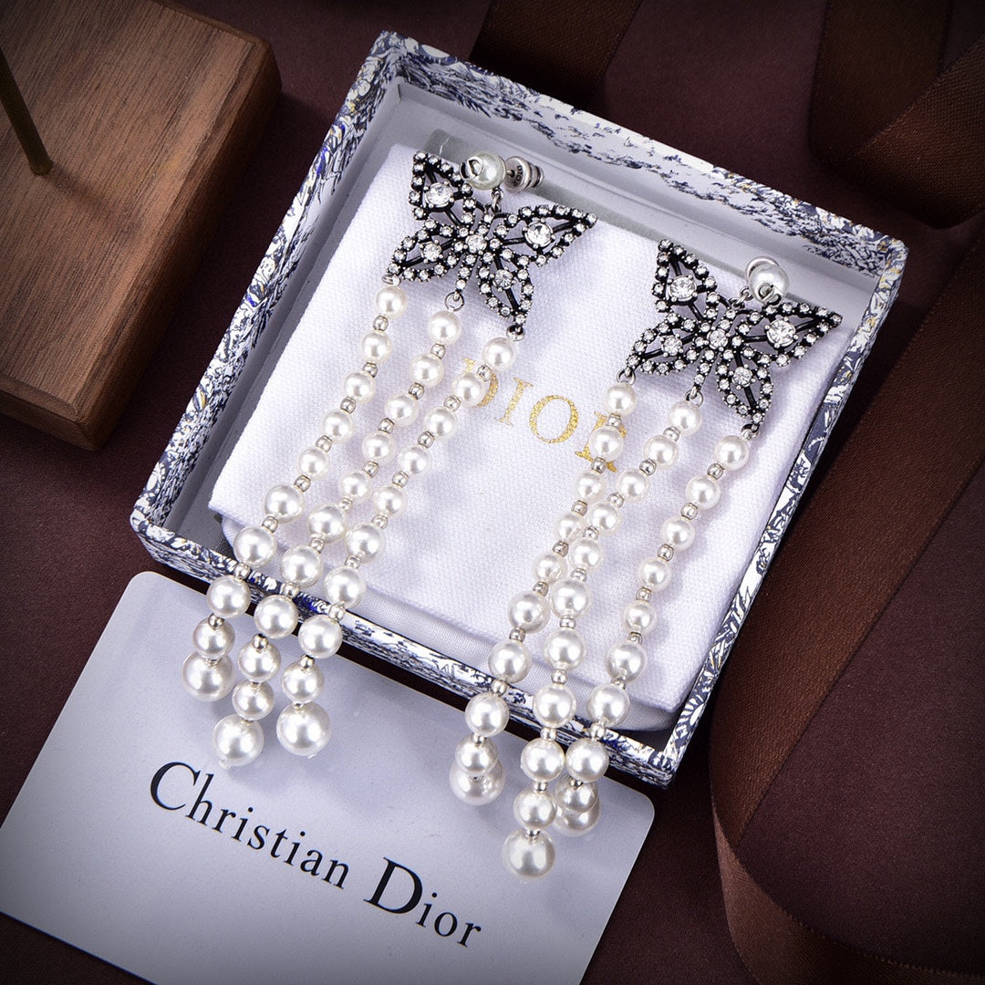 Dior Pearls Tassel Long 18K Gold Earrings