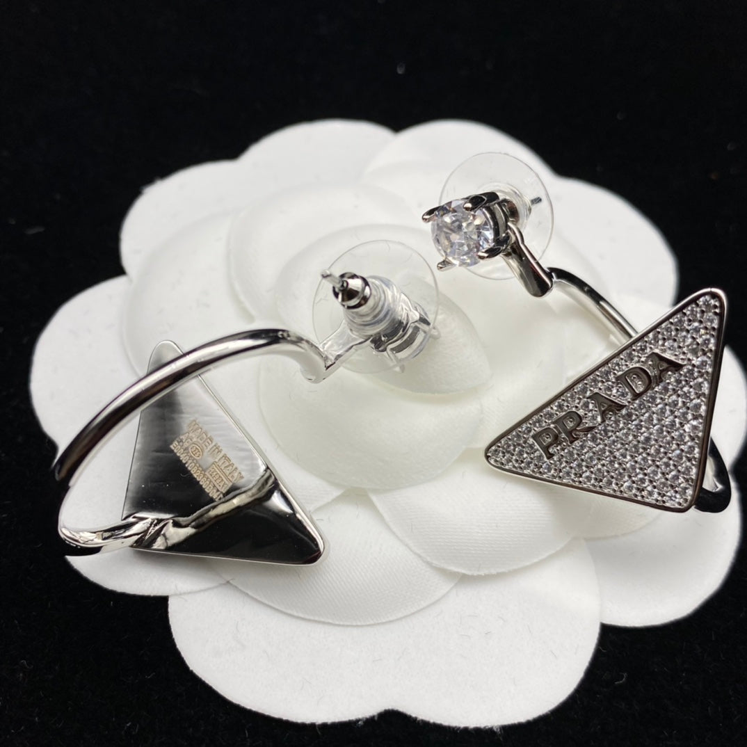 Diamond 18K Gold Earrings