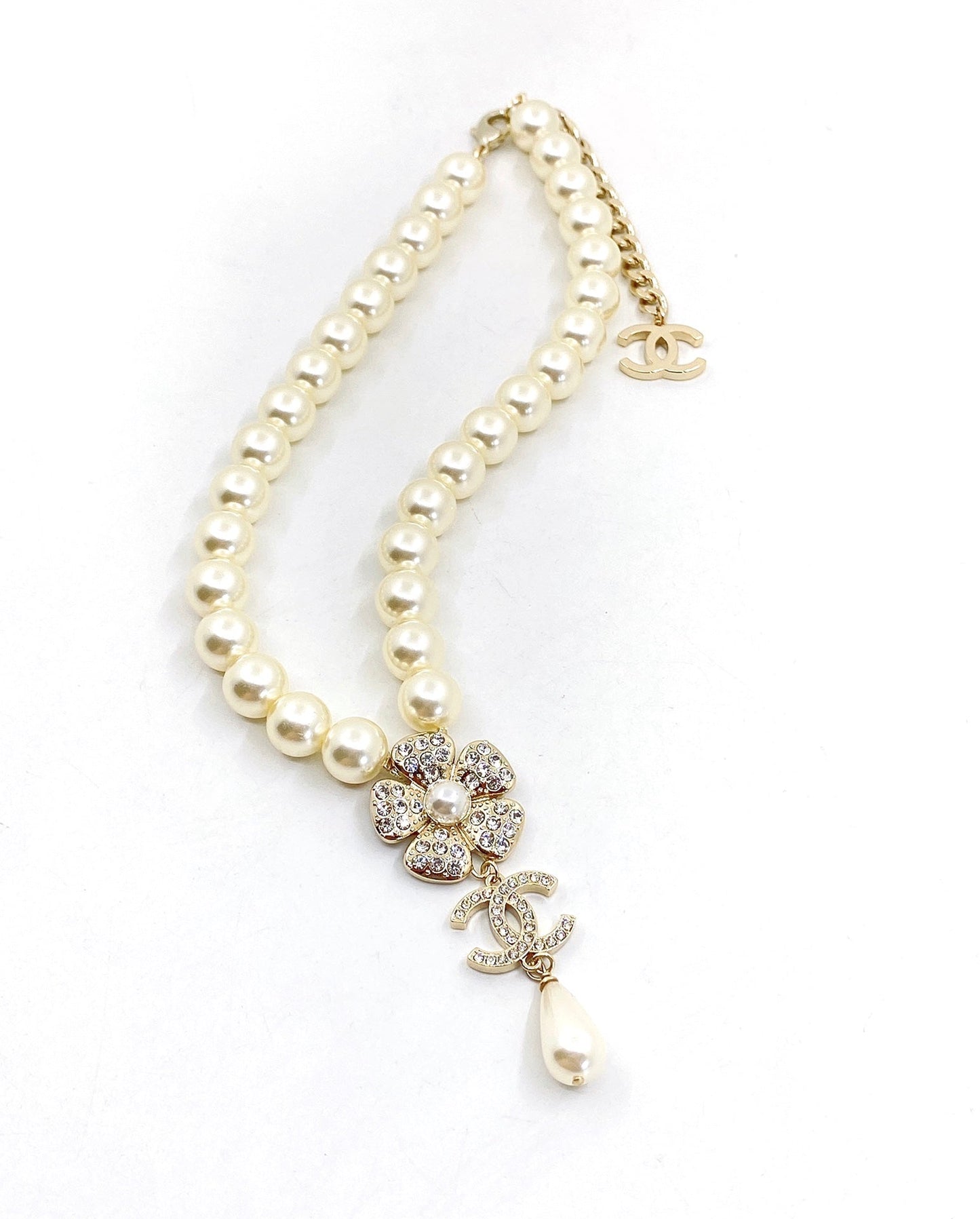 Chanel Pearls Chain Choker 18K Gold Necklace