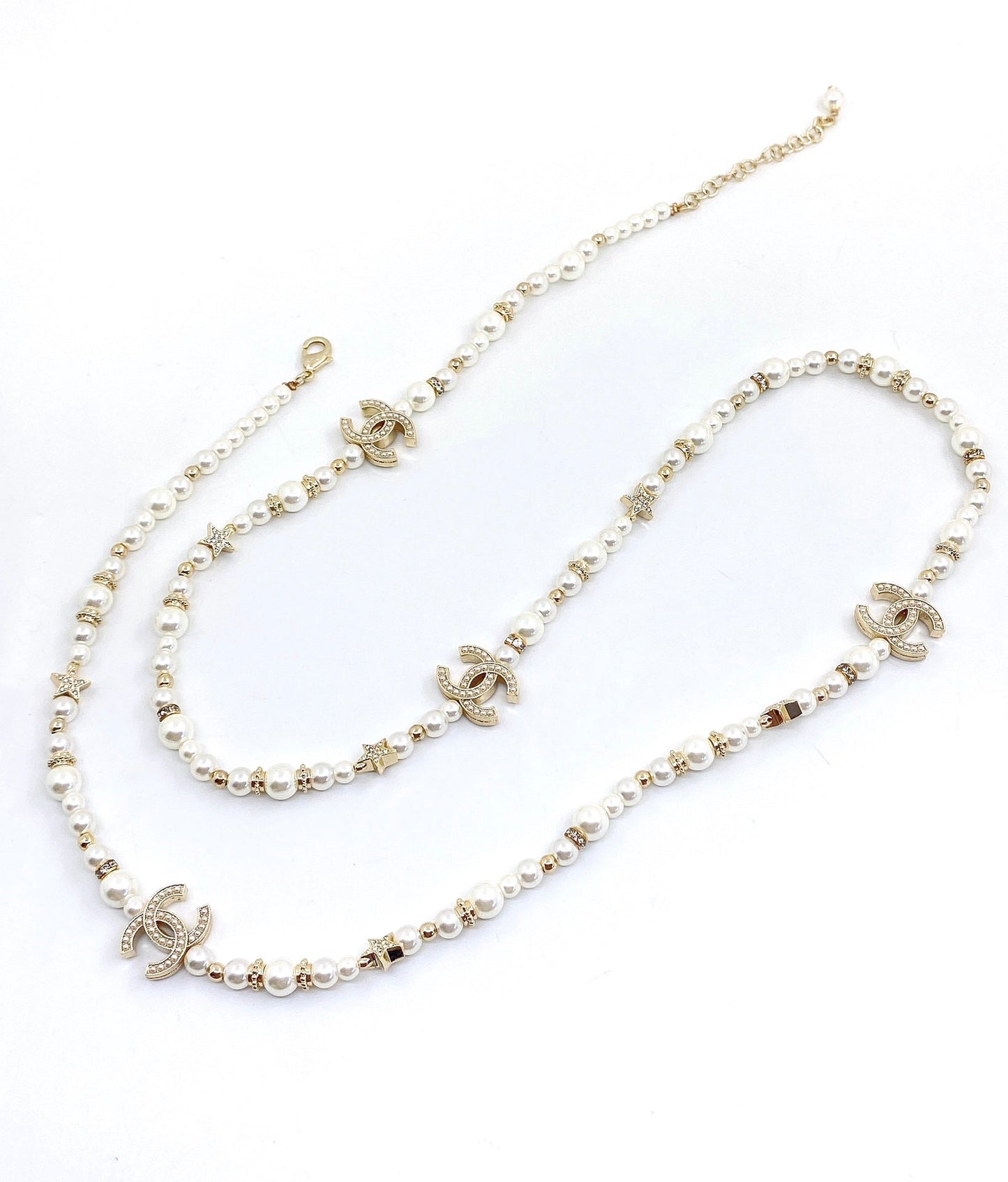 Chanel Pearls 18K Gold Necklace