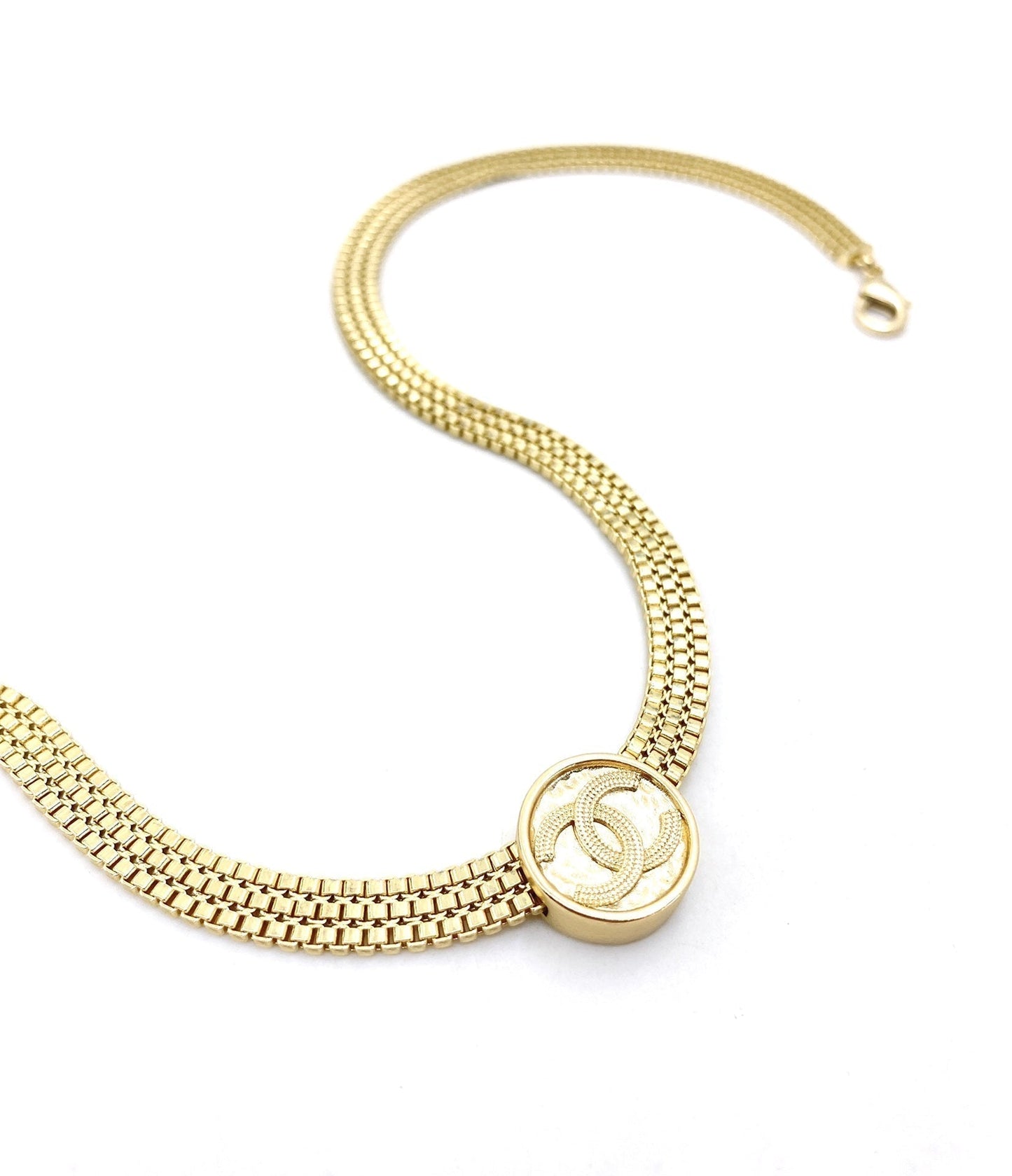 Chanel Choker Chain 18K Gold Necklace