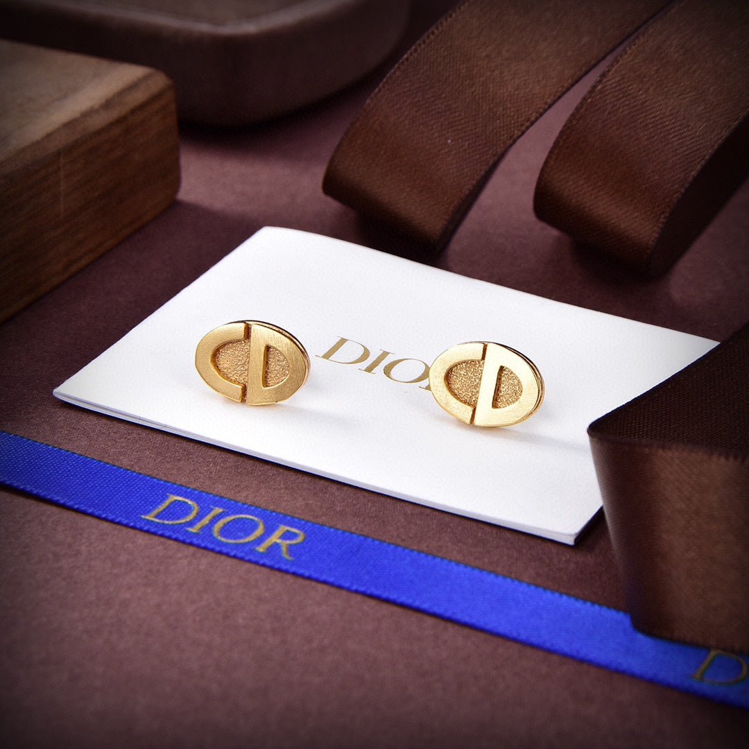 Dior Forever 18K Gold Earrings