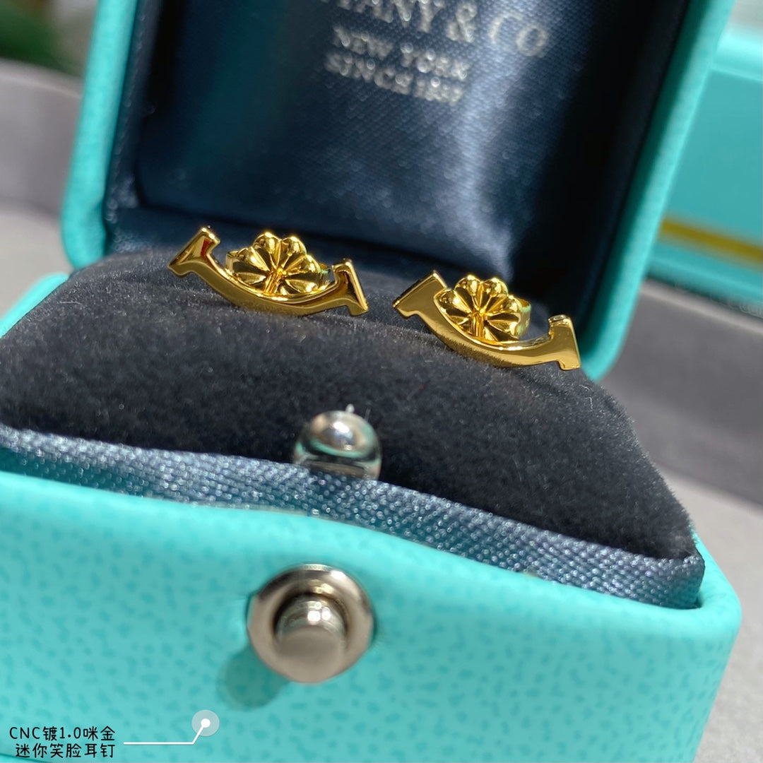 Tiffany Smile 18K Yellow Gold Earrings