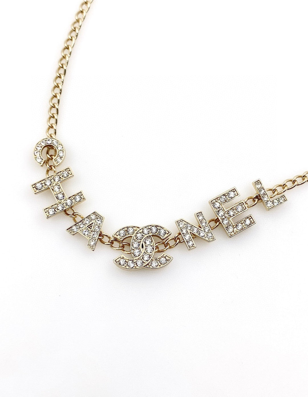 Chanel Script Diamonds 18K Gold Necklace