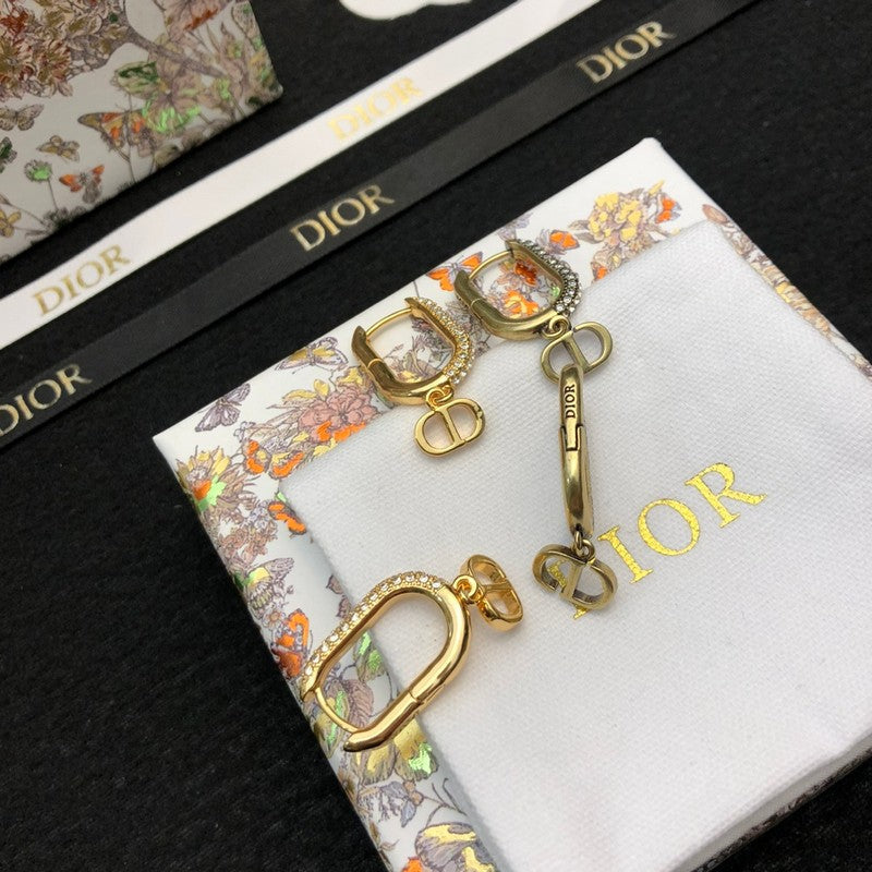 Dior Diamond 18K Gold Earrings