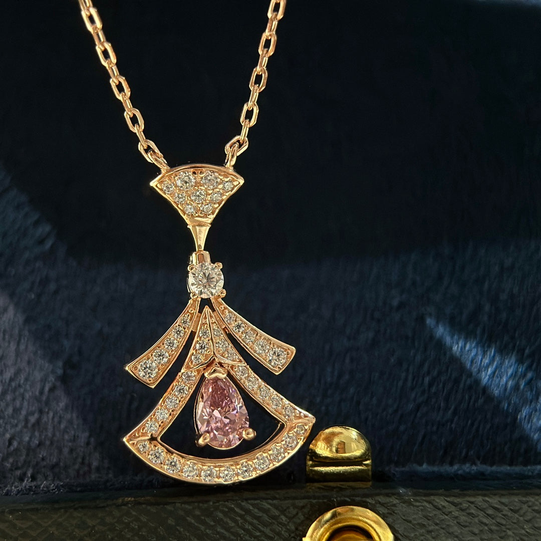 Bvlgari Dream Diamonds 18K Gold Necklace