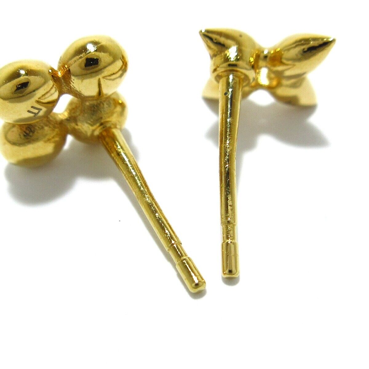 Louis Vuitton Flower Gram 18K Gold Earrings