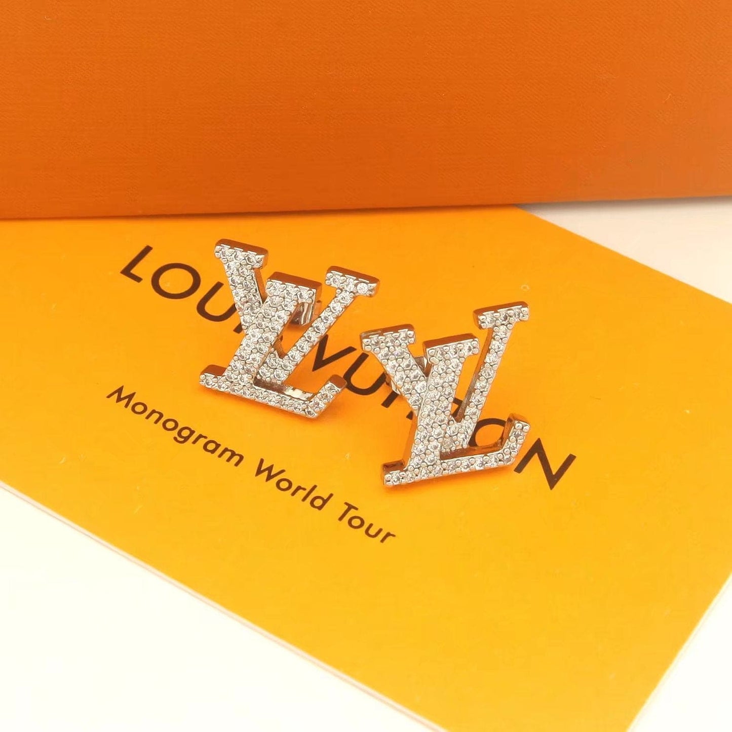 Louis Vuitton Iconic Diamonds 18K Gold Earrings