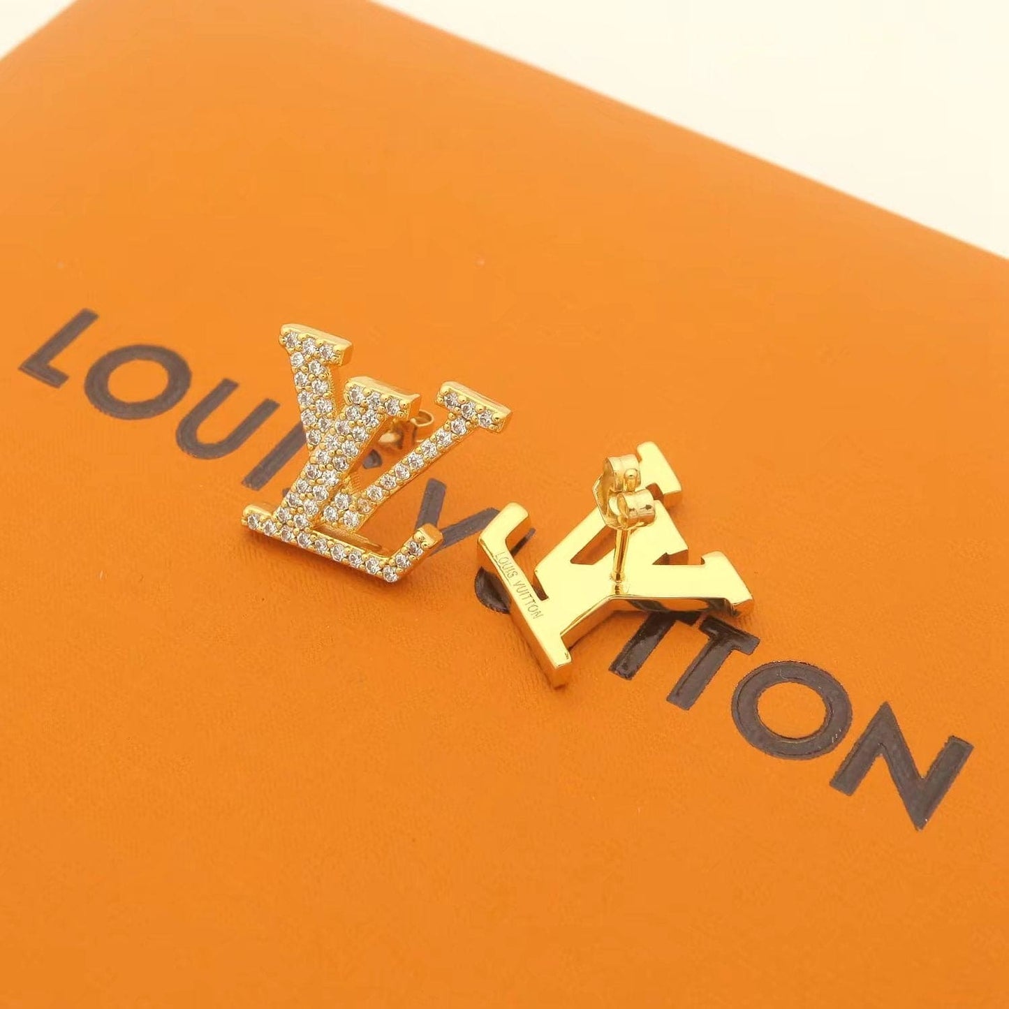 Louis Vuitton Iconic Diamonds 18K Gold Earrings