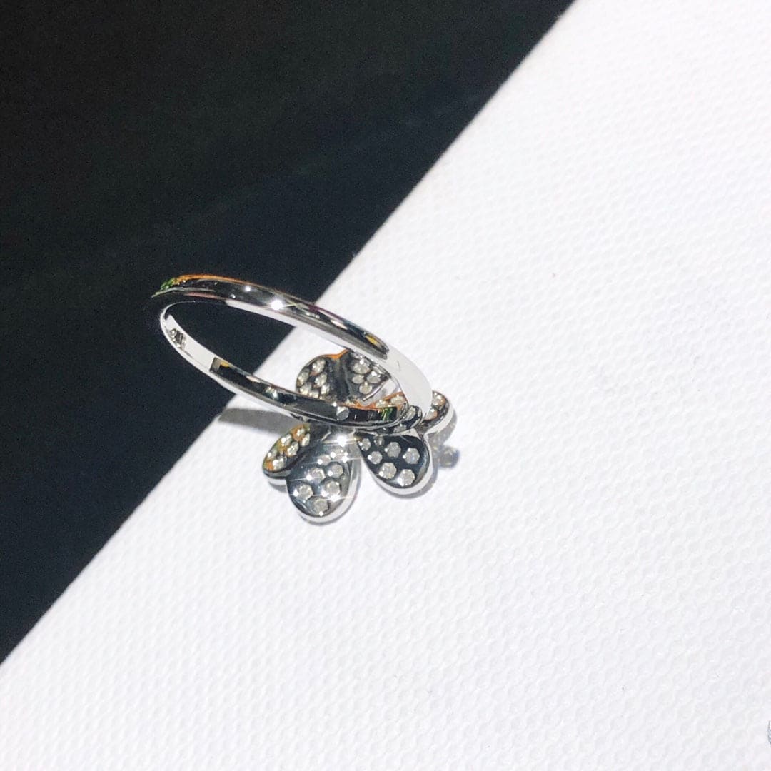 Frivole 18K Gold Ring