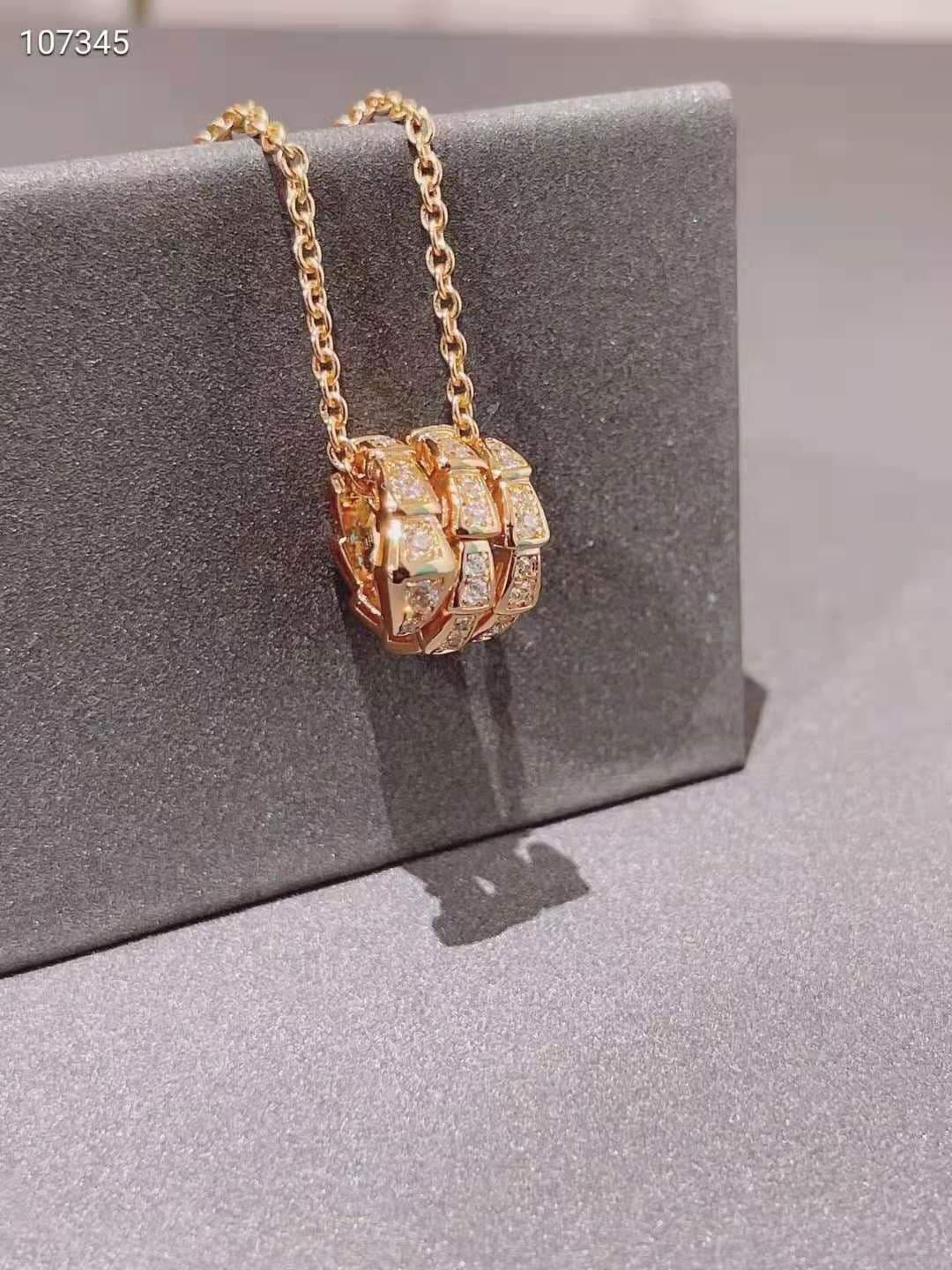 Bvlgari Serpenti Viper Pave Diamonds 18K Gold Necklace