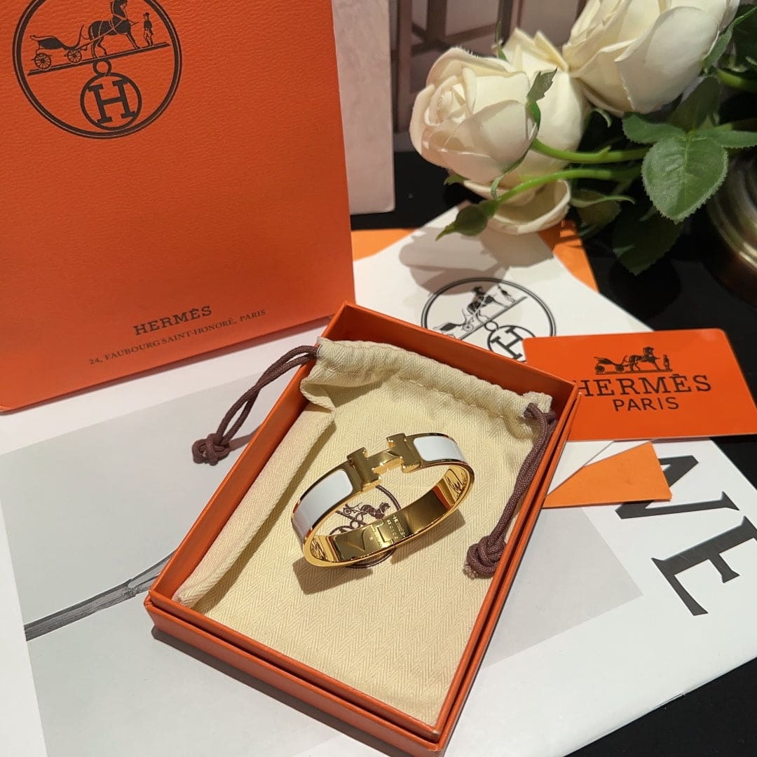 Hermes White Clic 18K Gold Bracelet