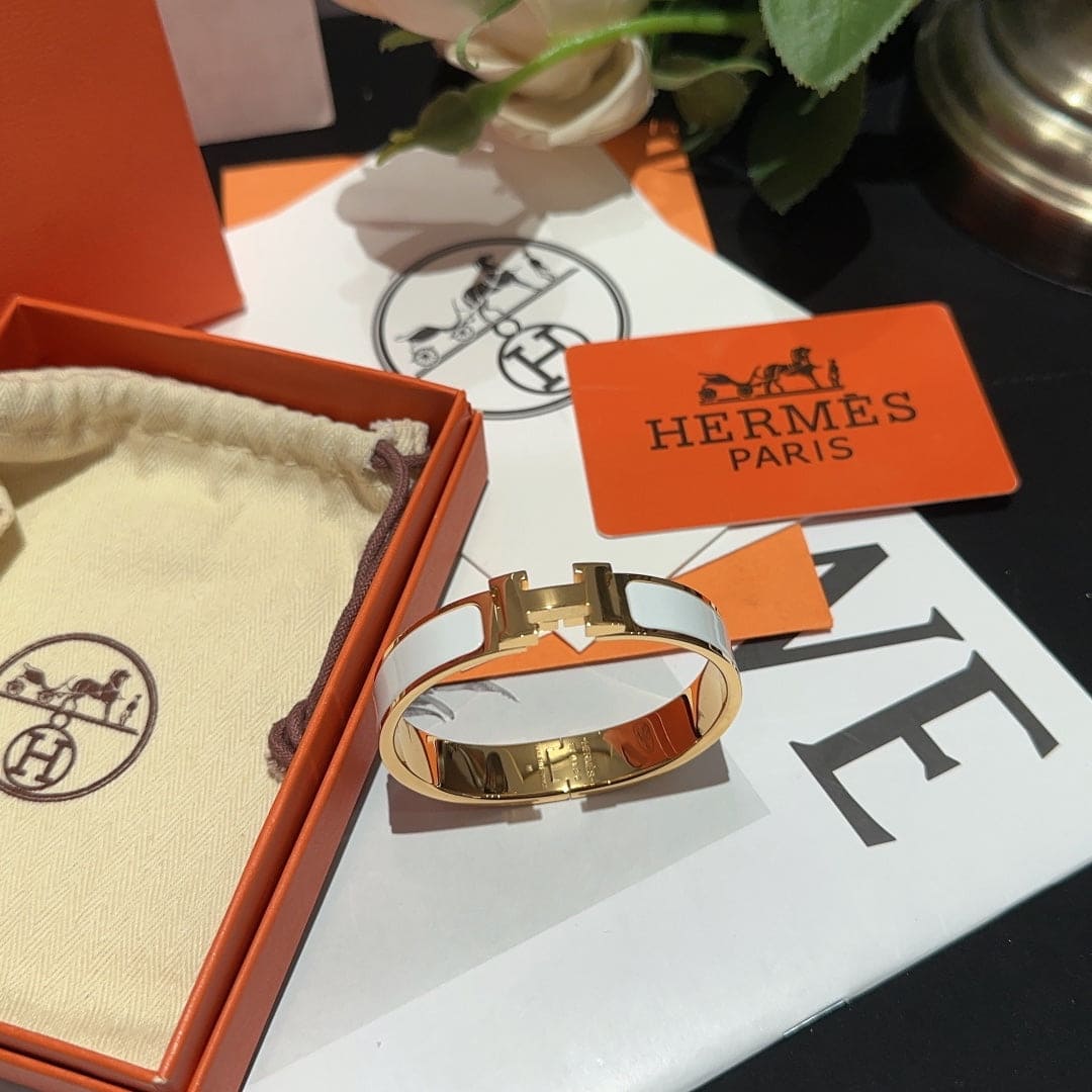 Hermes White Clic 18K Gold Bracelet