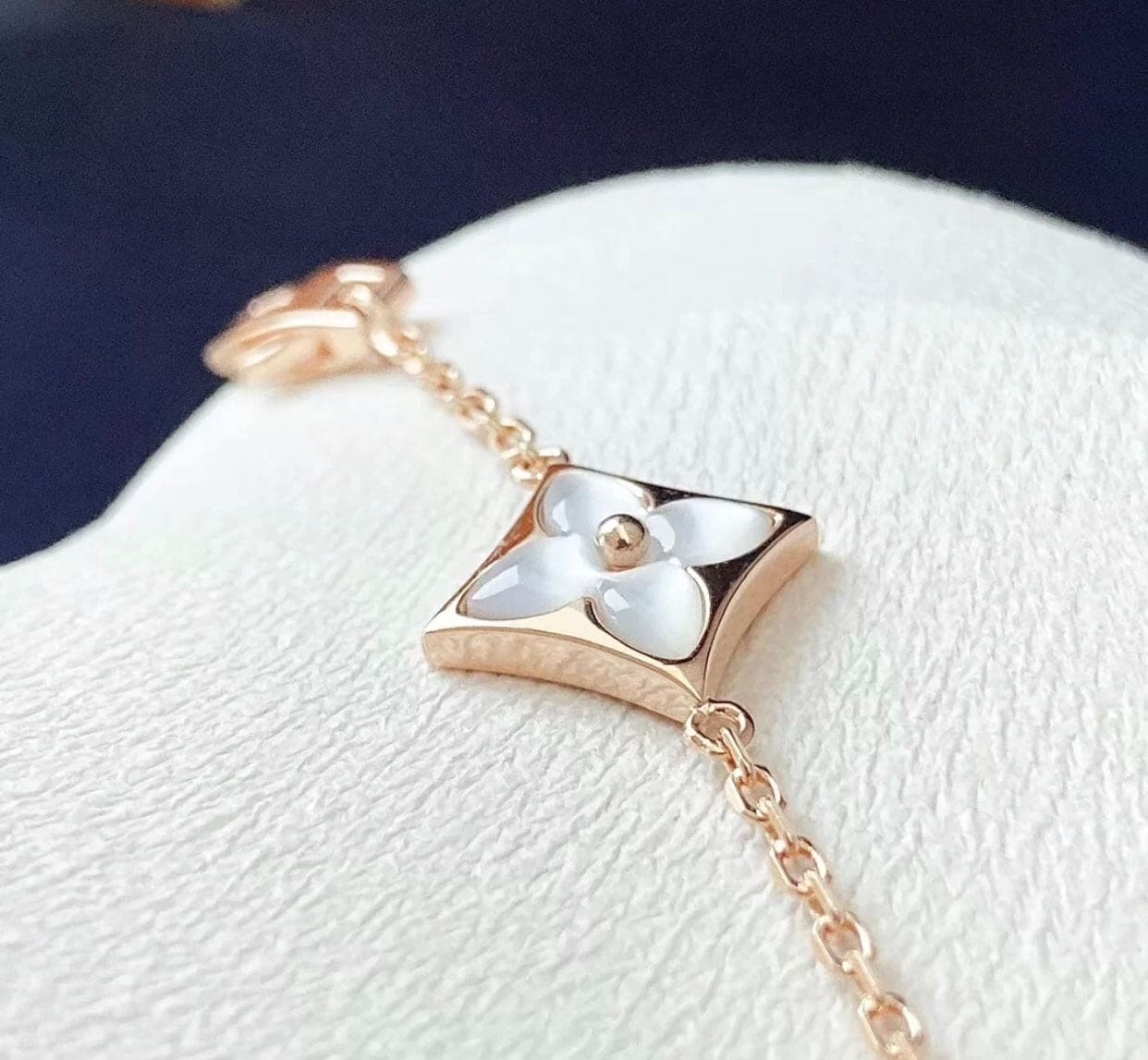 Louis Vuitton Colour Blossom Balenciaga Multi-Motif 18K Gold Bracelet