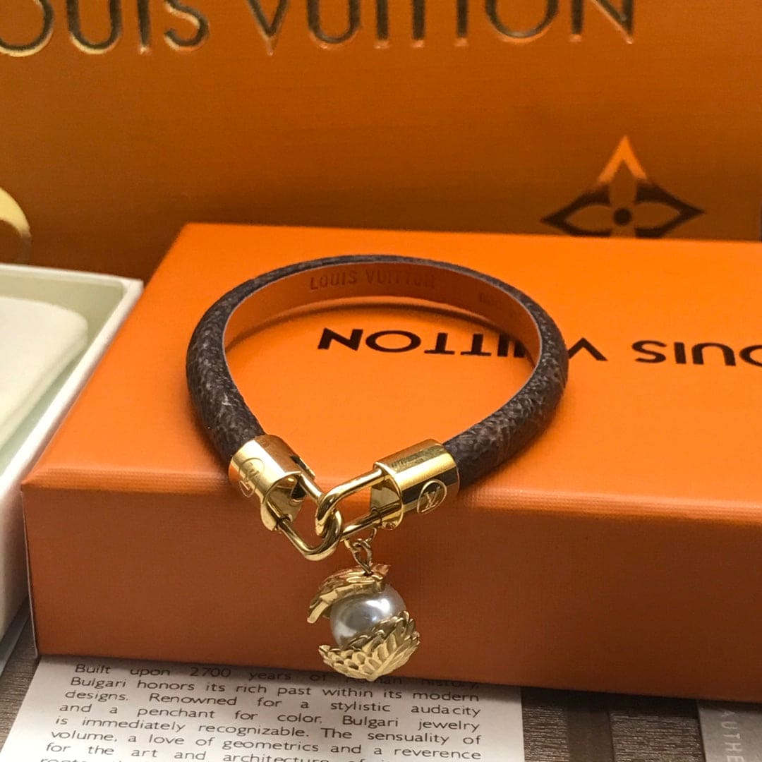Louis Vuitton Pearl Angels 18K Gold Bracelet