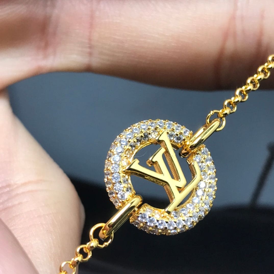 Louis Vuitton Vintage Diamonds 18K Gold Bracelet