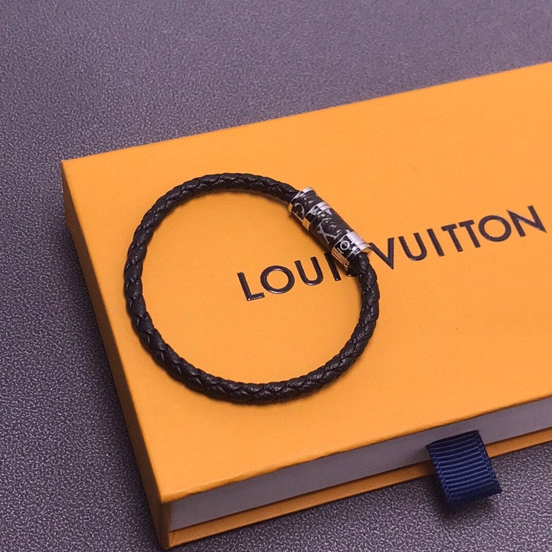 Louis Vuitton Braided 18K Gold Bracelet