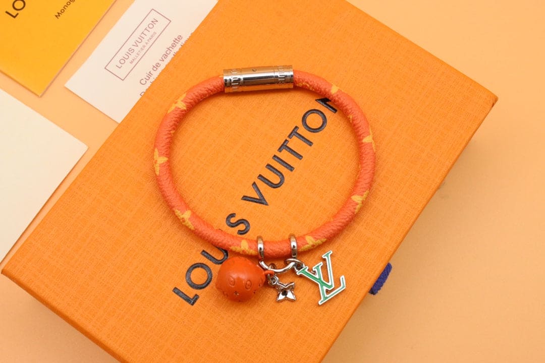Louis Vuitton Hang It Fruits Orange 18K Gold Bracelet