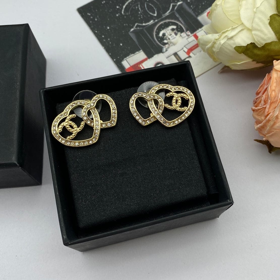 Chanel Heart Diamonds 18K Gold Earrings