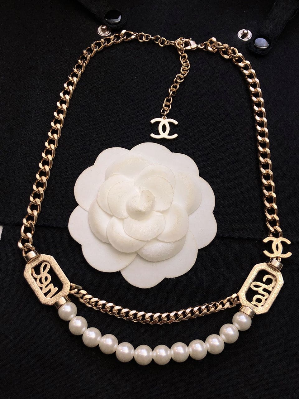 Chanel Diamonds 18K Gold Necklace