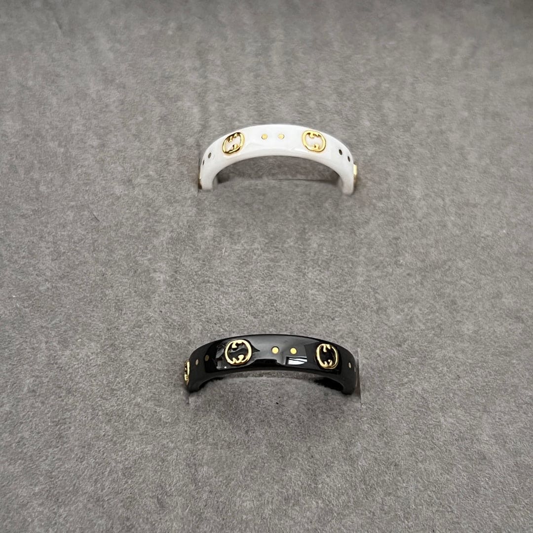 Gucci Double Icon Black Corundum 18K Gold Ring