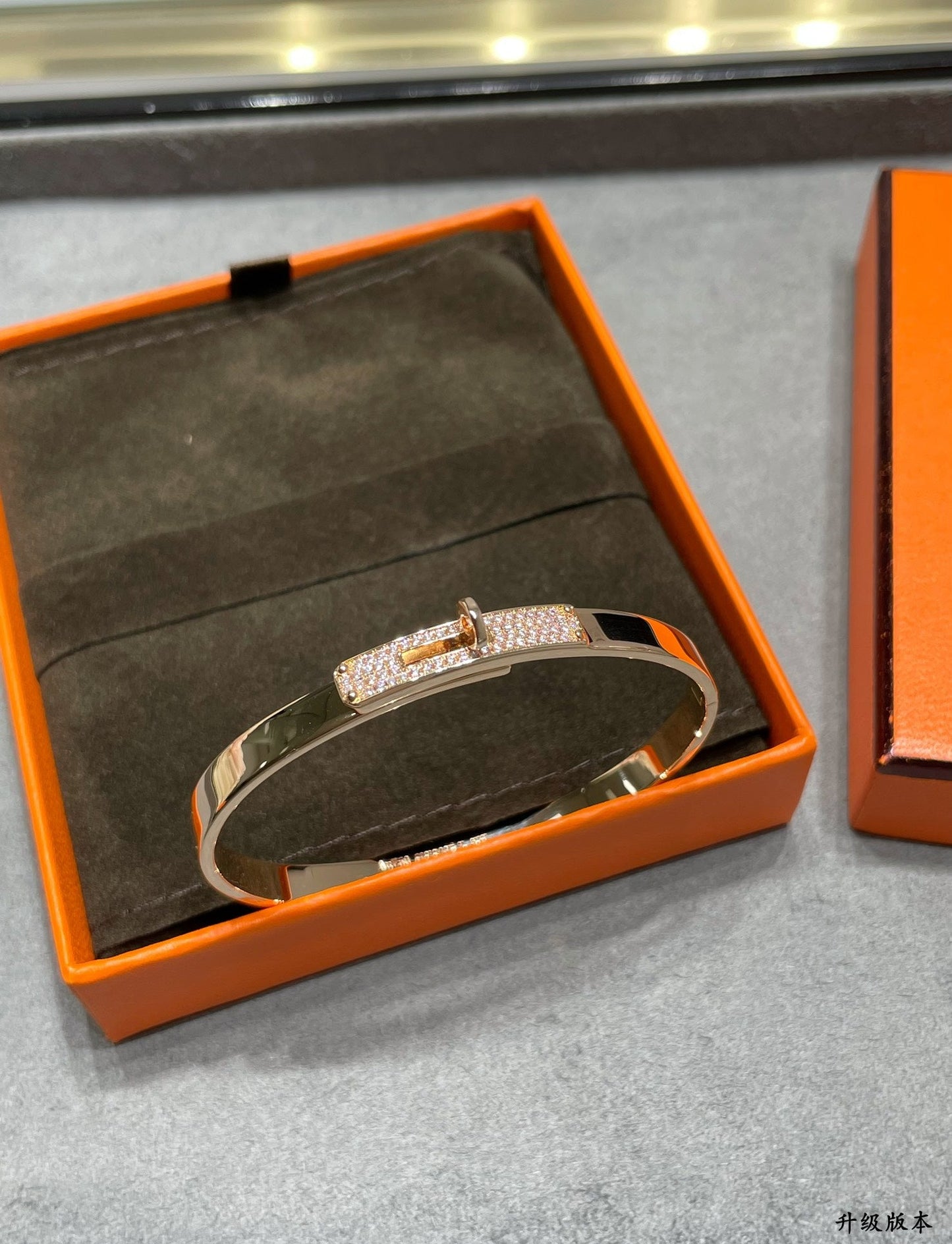 Hermes Kelly Small Model Diamond 18K Gold Bracelet