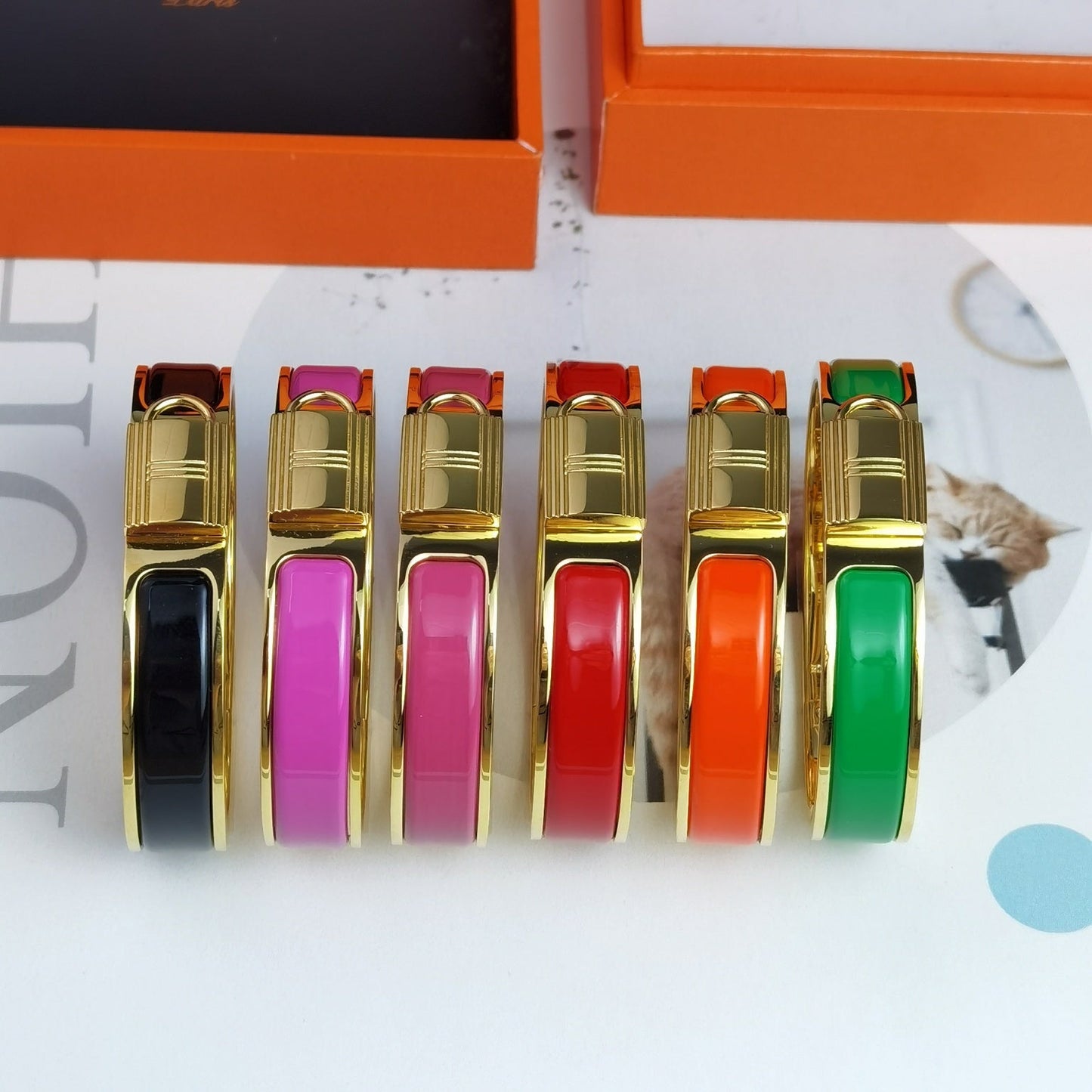 Hermes Clic Cadenas Black 18K Gold Bracelet