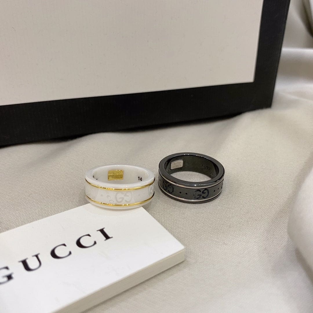 Gucci Double Icon Black Corundum 18K Gold Ring