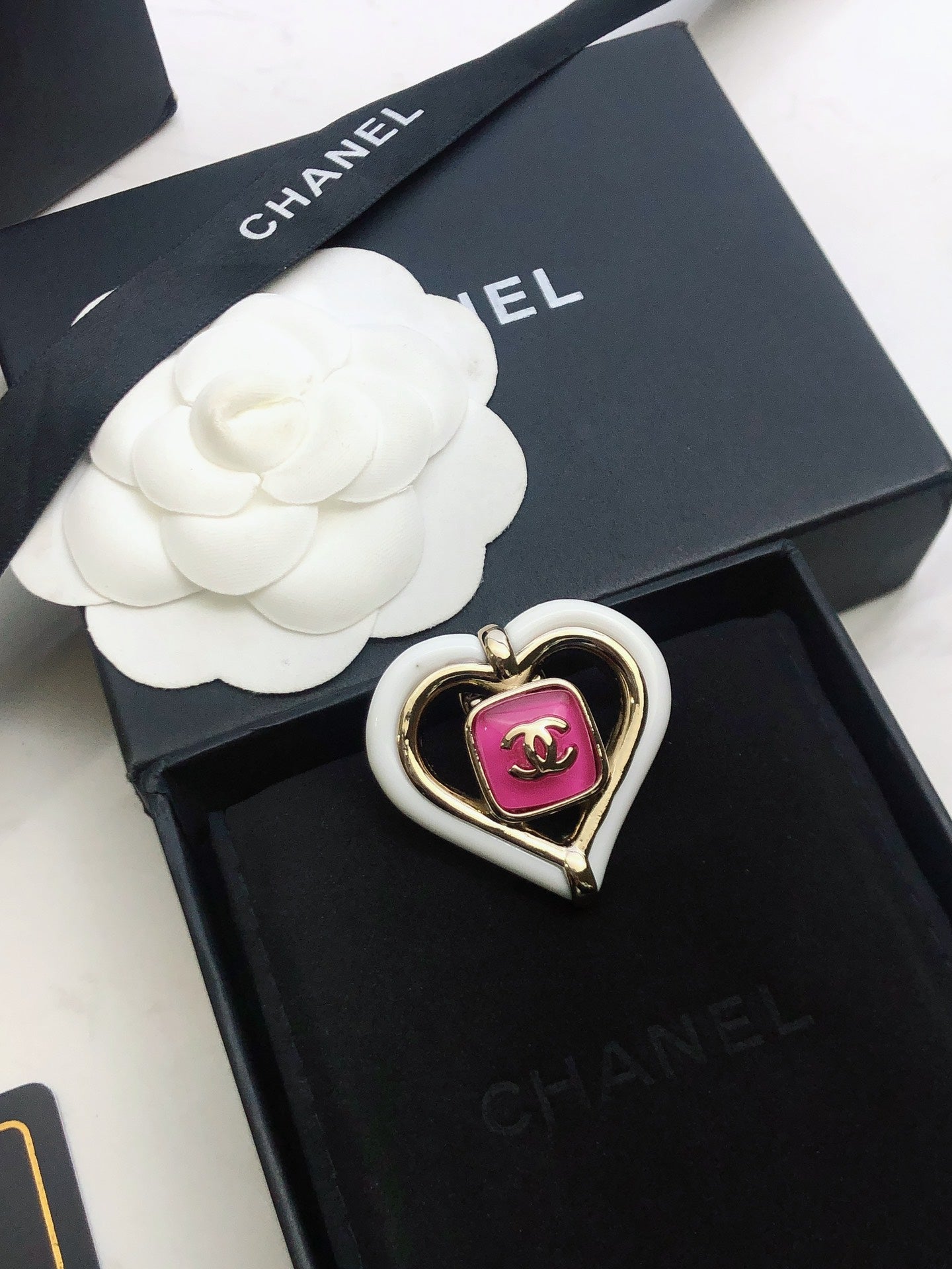 Chanel Heart 18K Gold Brooch