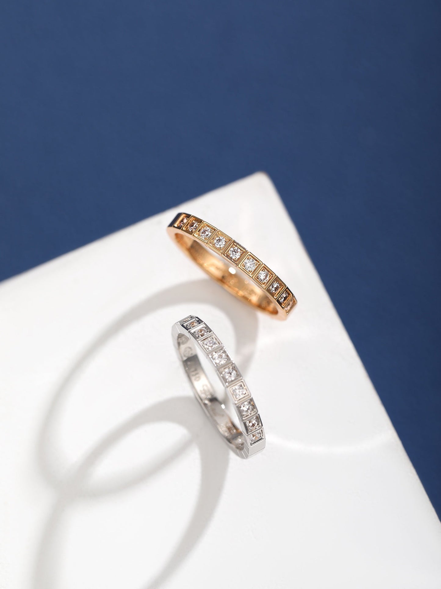 Ice Cube Diamonds 18K Gold Ring