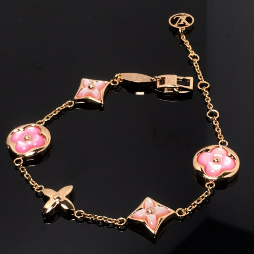Louis Vuitton Idylle Blossom 18K Gold Bracelet