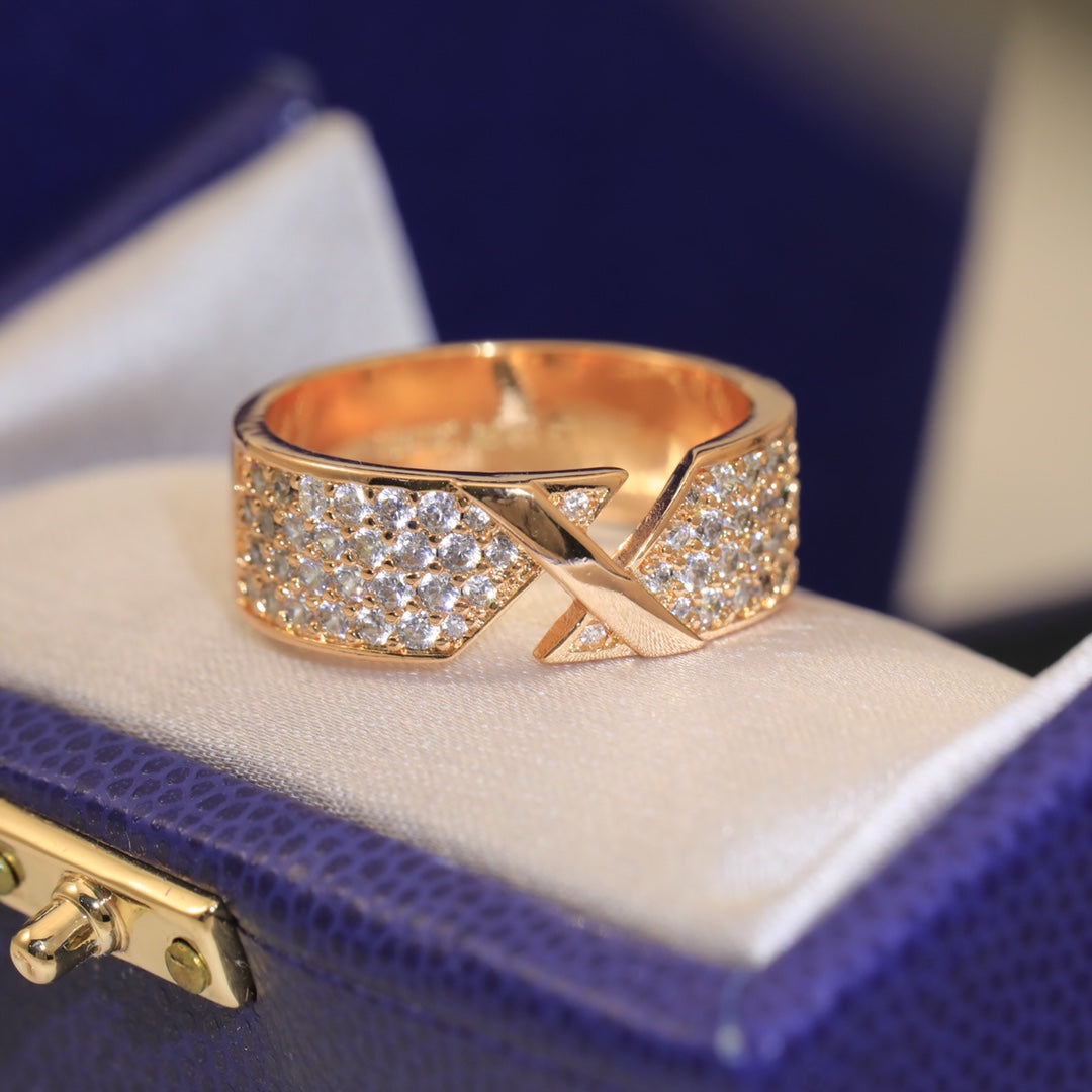 Liens Diamond 18K Gold Ring