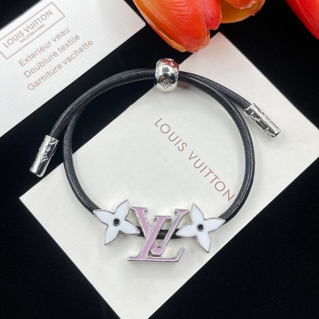 Louis Vuitton Star Pink 18K Gold Bracelet