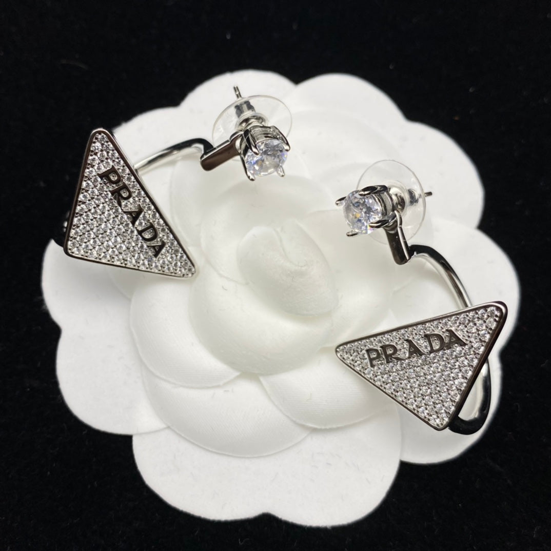 Diamond 18K Gold Earrings