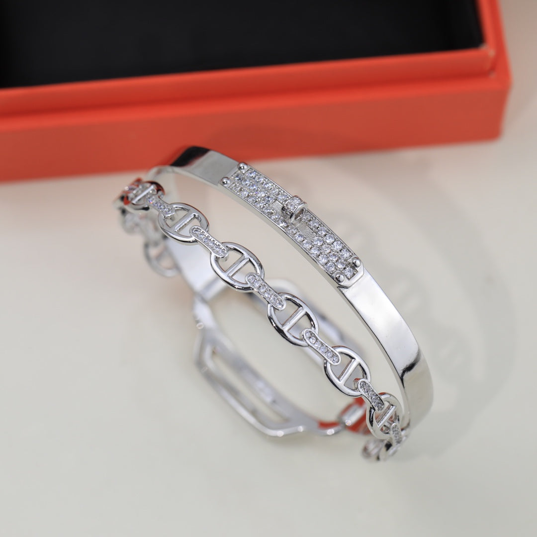 Hermes Kelly Double Tour Diamond 18K Gold Bracelet