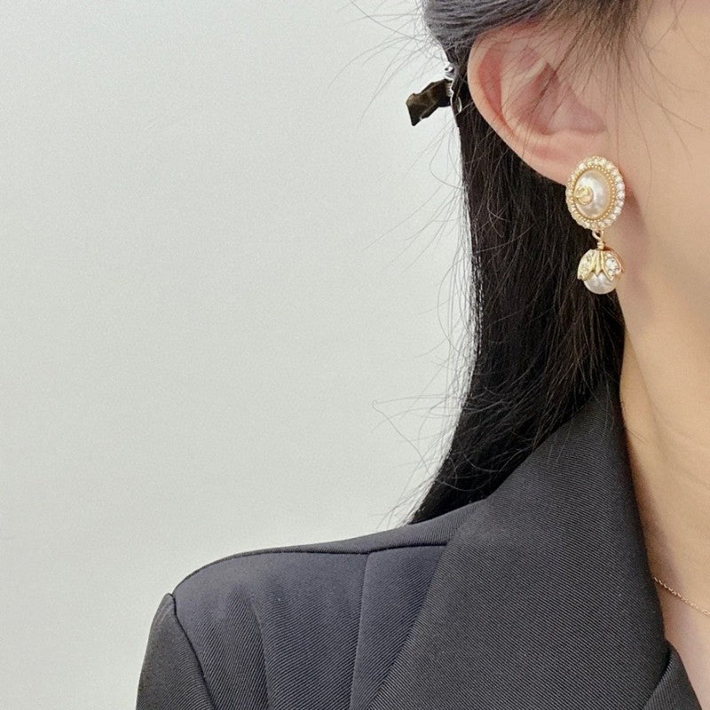 Gucci Double Flower Pearl 18K Gold Earrings