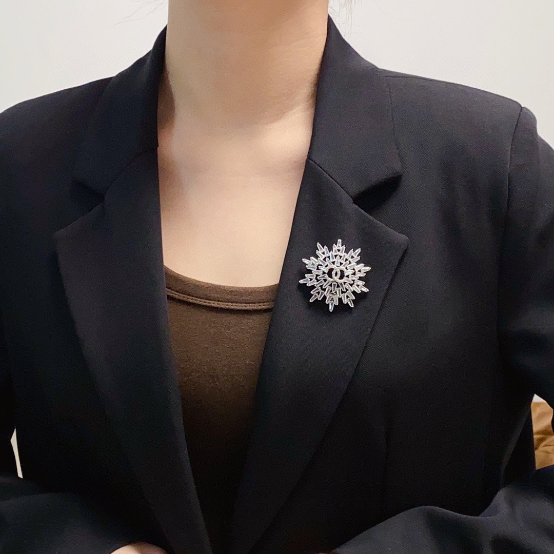 Chanel Snow Flower 18K Gold Brooch