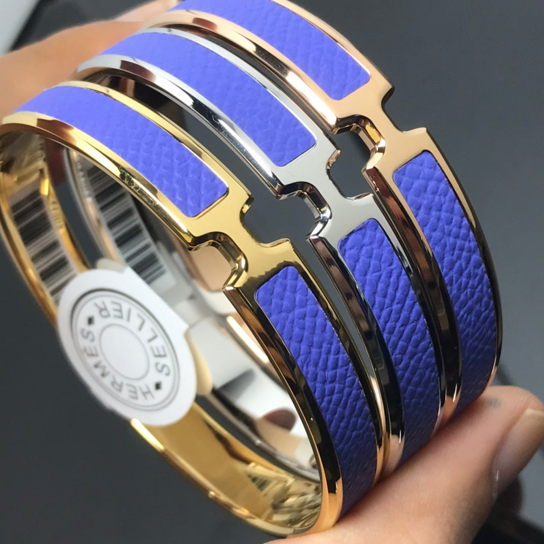 Hermes Olympe Light Purple 18K Gold Bracelet