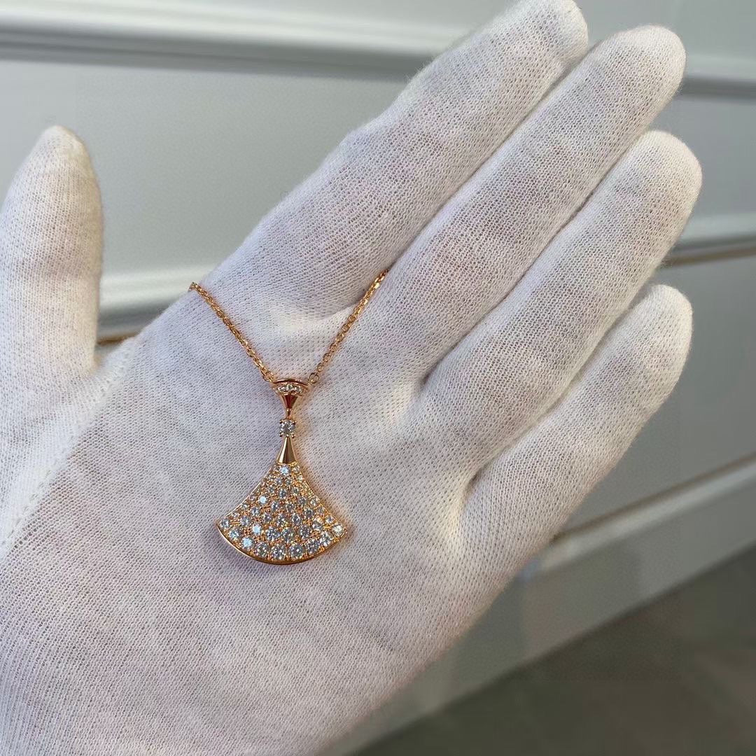 Bvlgari BVLGARI Dream Pave Diamond 18K Gold Necklace