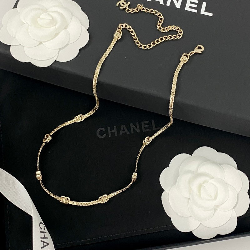 Chanel Chain 18K Gold Necklace