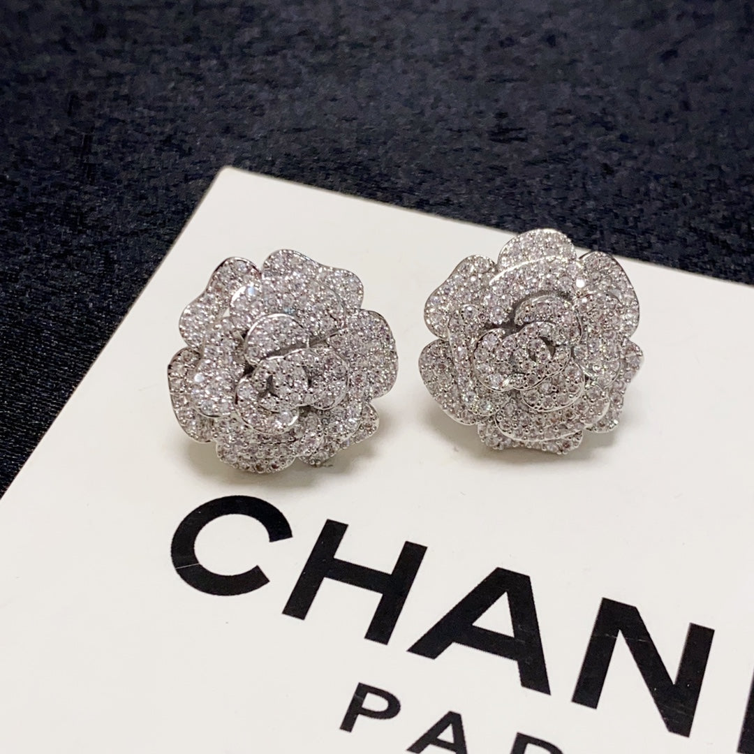 Chanel Camellia Diamond 18K Gold Earrings
