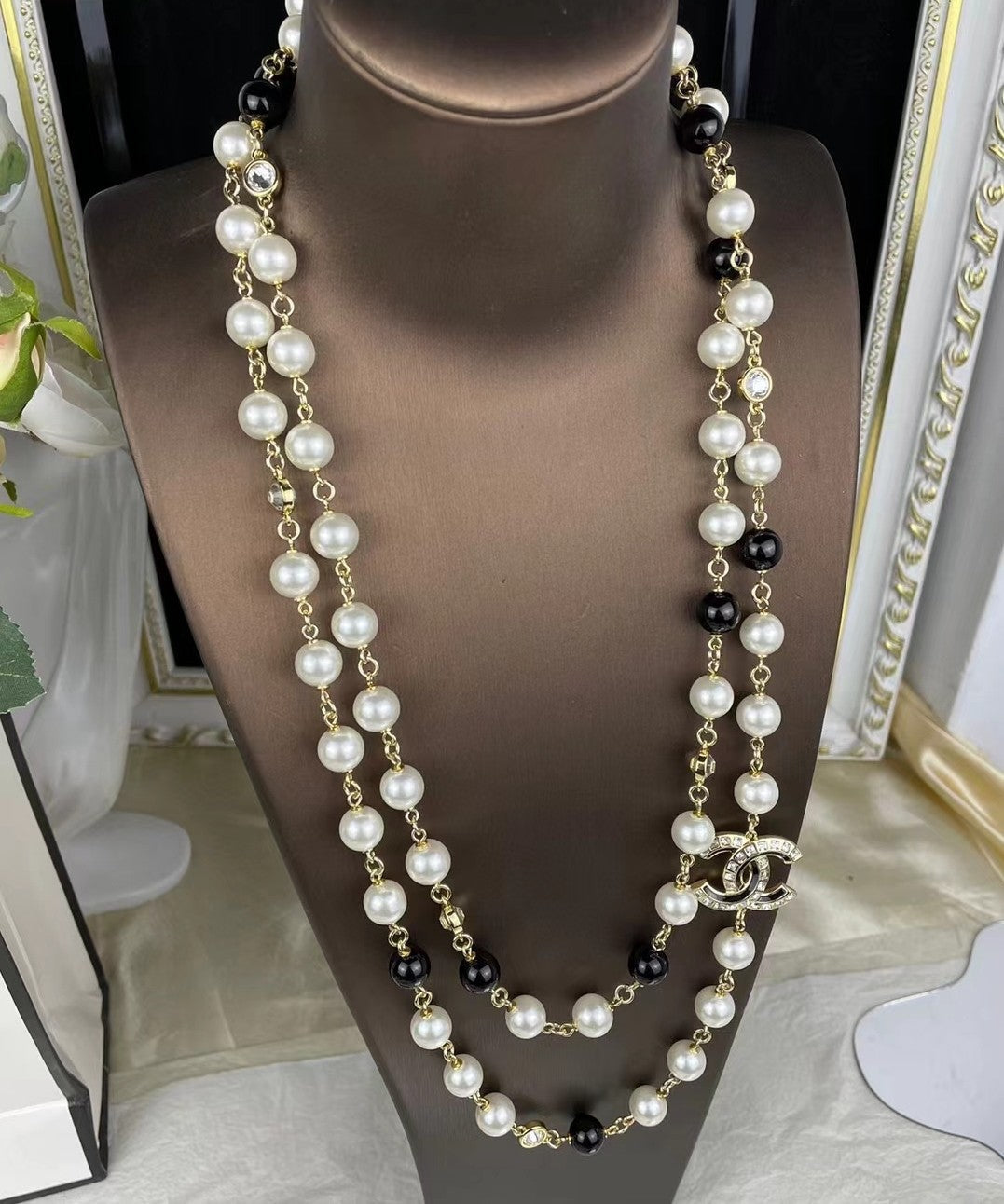 Chanel 23S Long Pearls 18K Gold Necklace