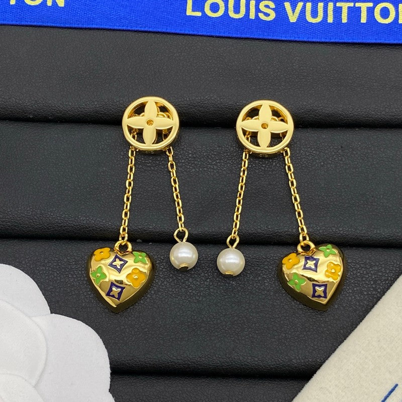 Louis Vuitton Diamond Pearl Drop 18K Gold Earrings